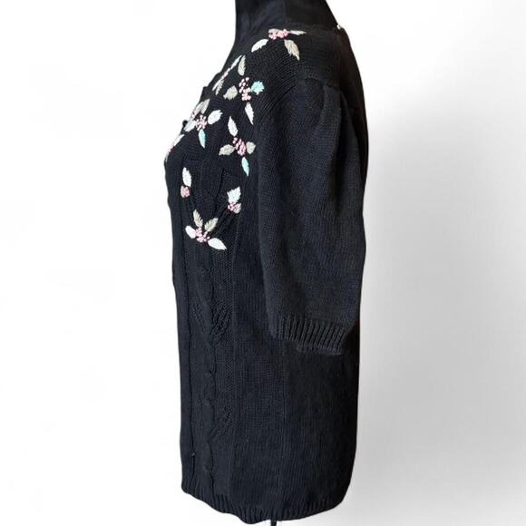 Shenanigans vintage black floral embroidered knit top M - Picture 2 of 8